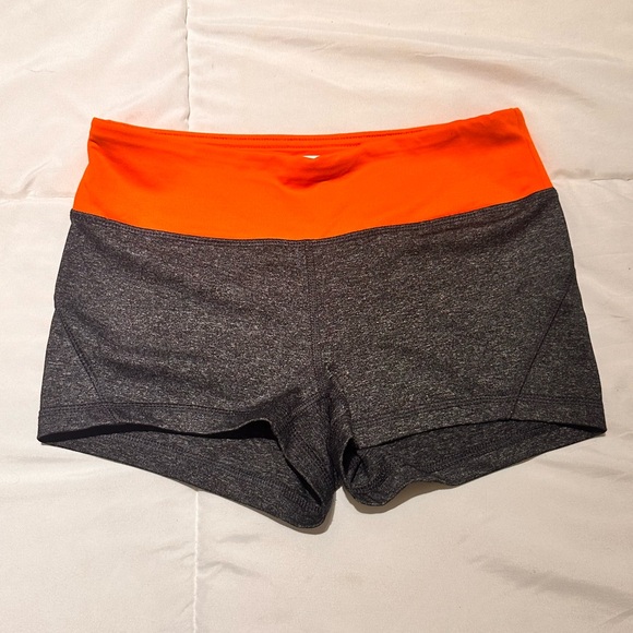 Bundle of forever 21 Spandex Athletic bike Shorts - SM - Picture 3 of 4